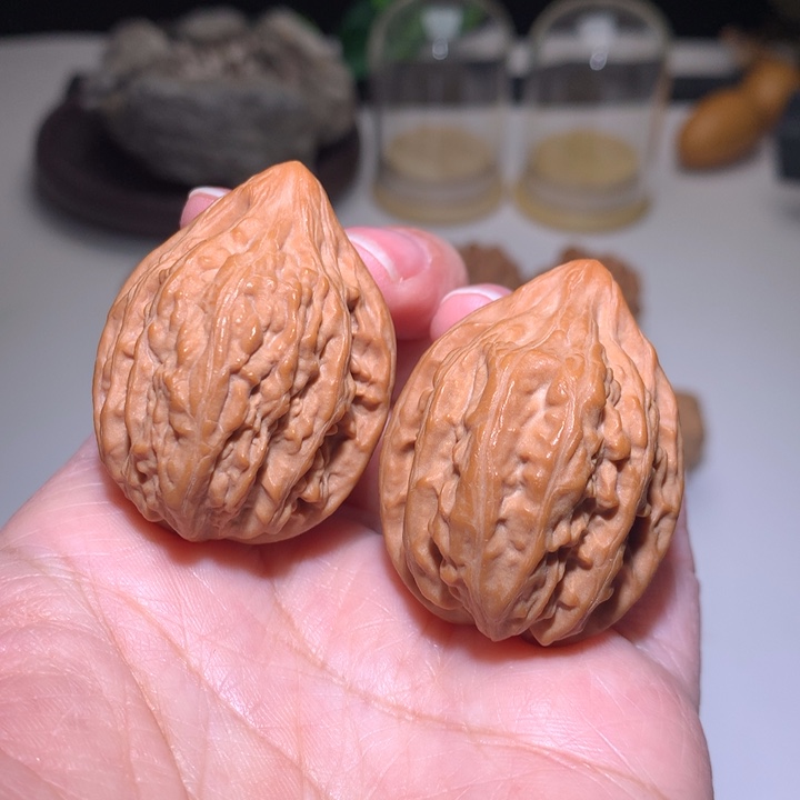 文玩核桃把件瓷瓶鸭嘴