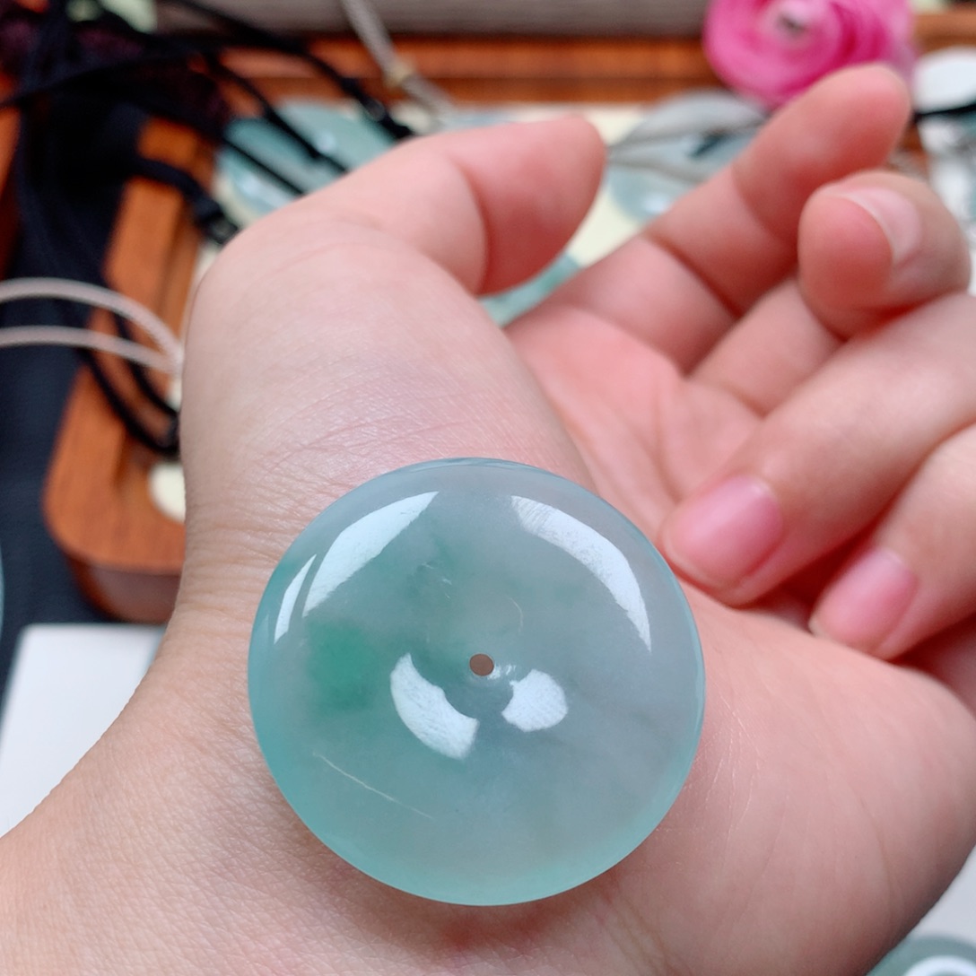 翡翠未镶嵌挂件胖*哄缅甸a翡翠