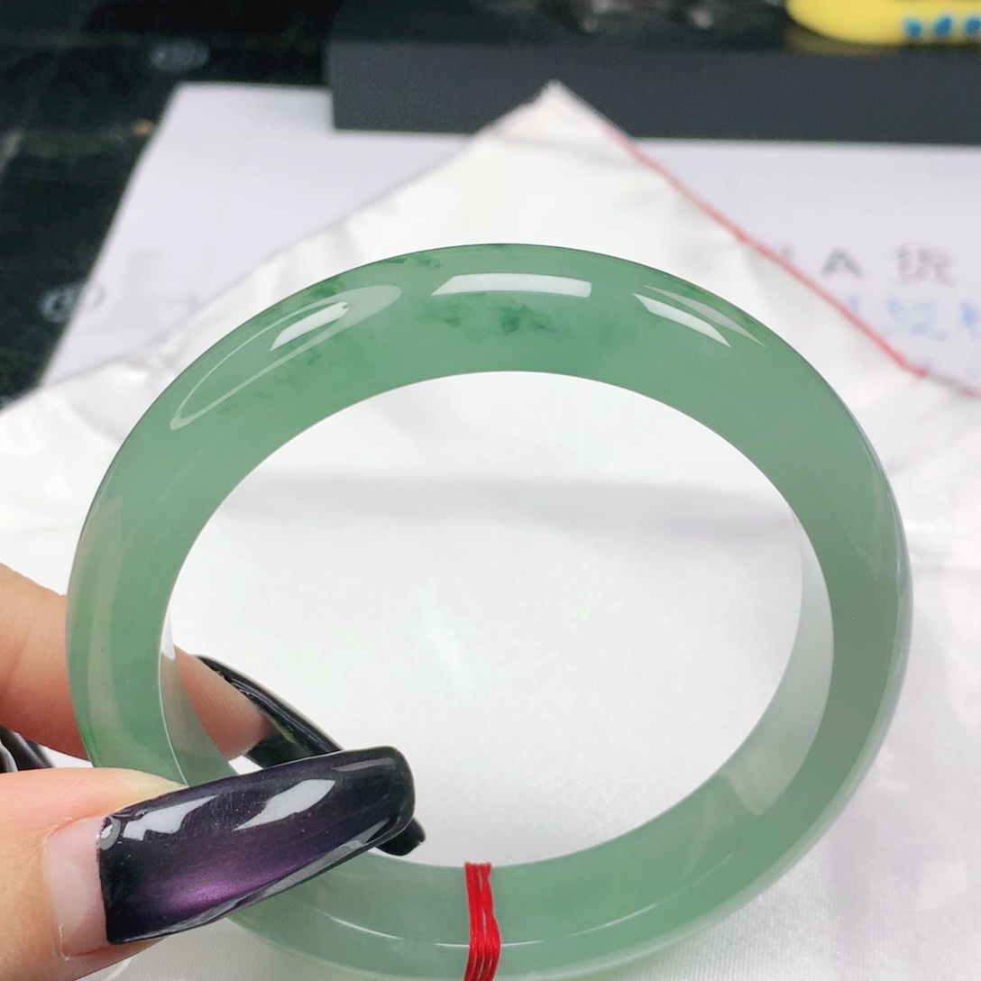 未镶嵌手镯翡翠翡翠57.2冰种透绿飘绿花正圈