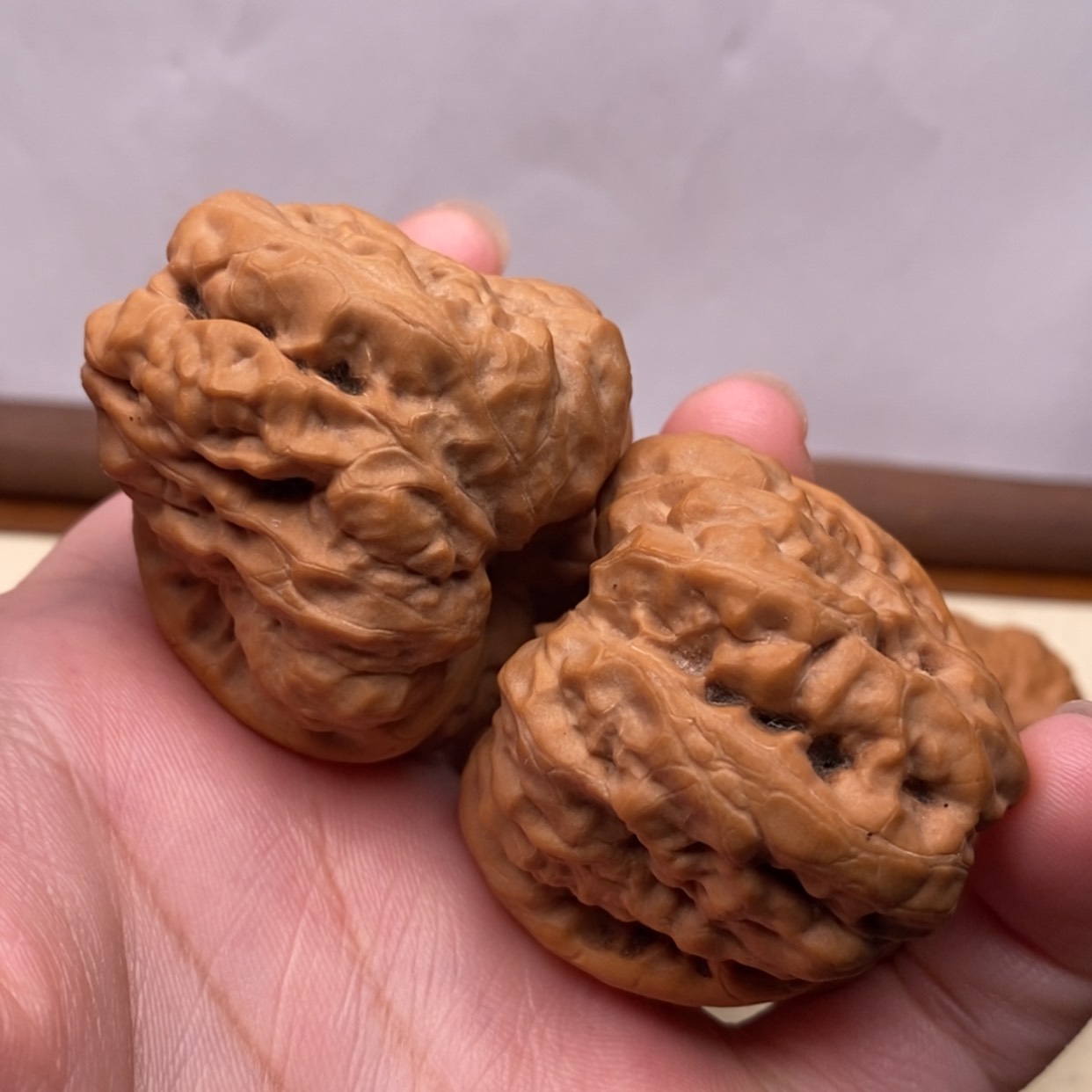 【闪购商品】把件文玩核桃边40左右