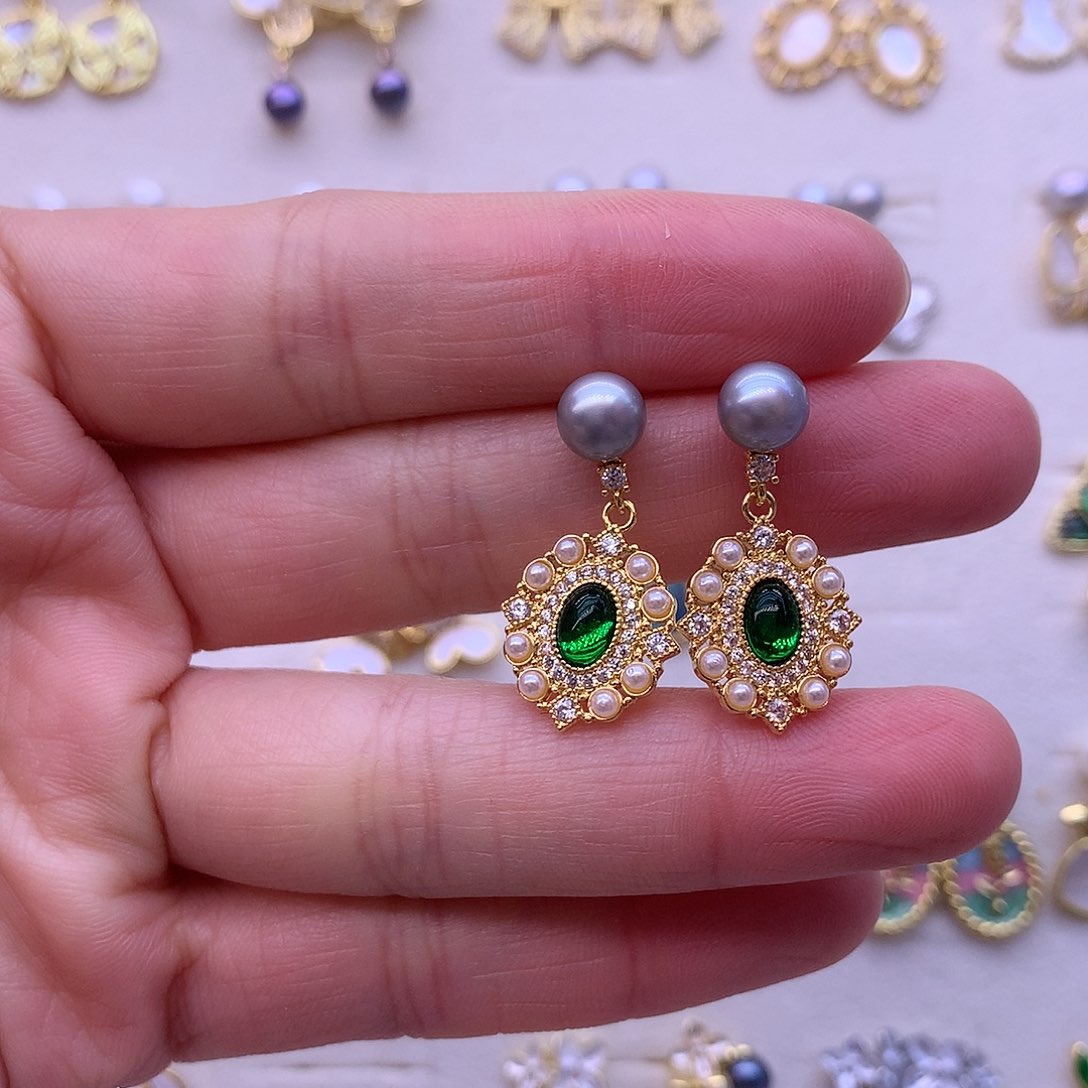 淡水珍珠耳饰合金