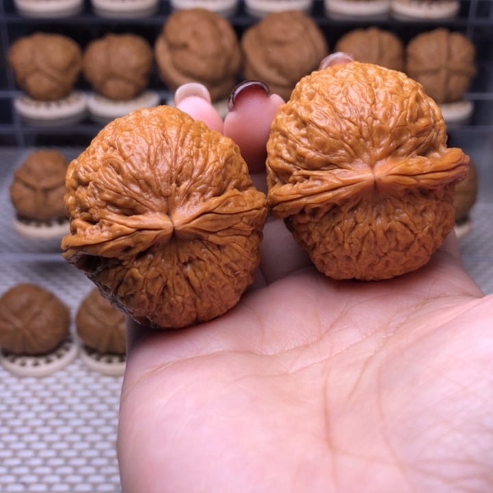 文玩核桃把件34号铁狮子43尺