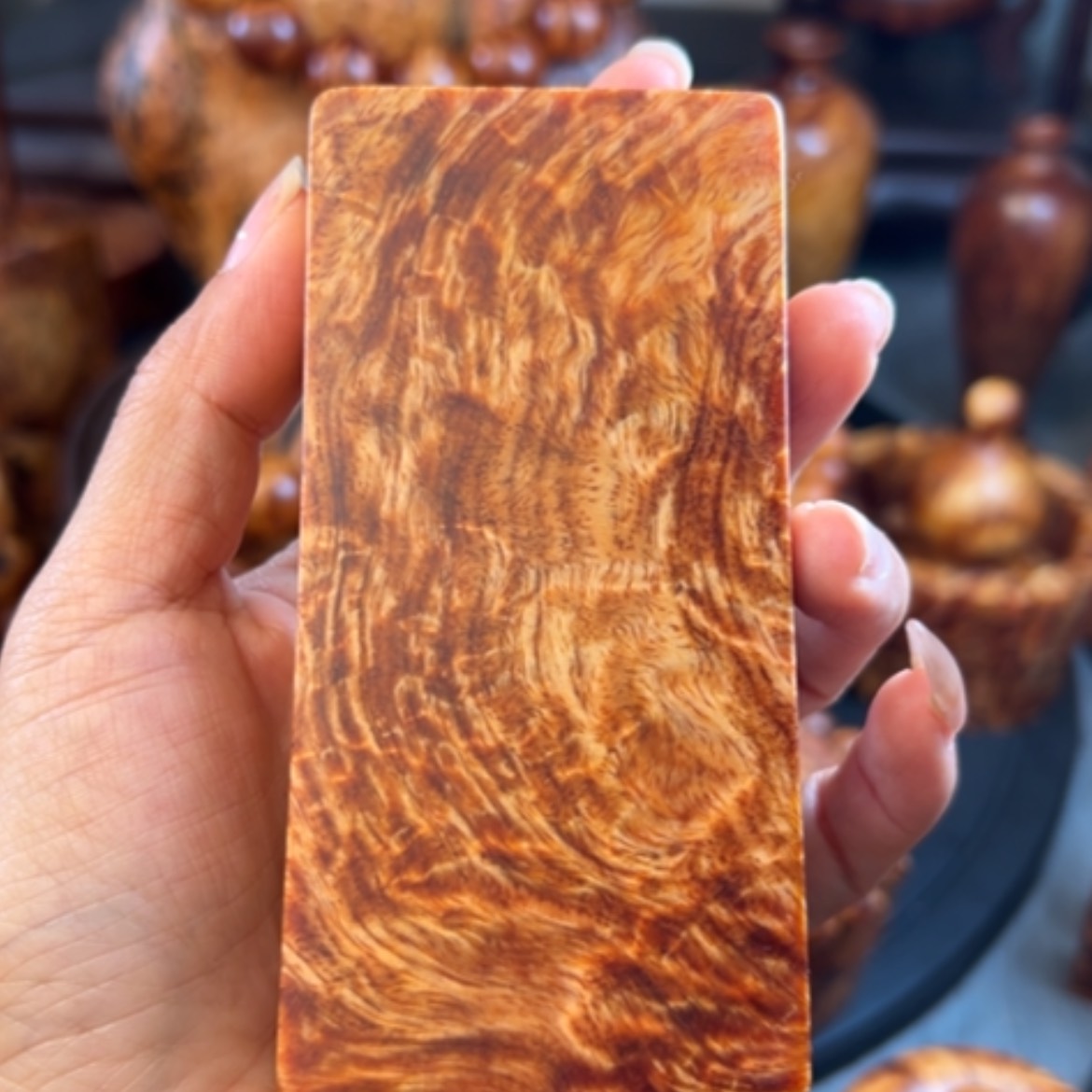 【闪购商品】松木（琥珀木）把件