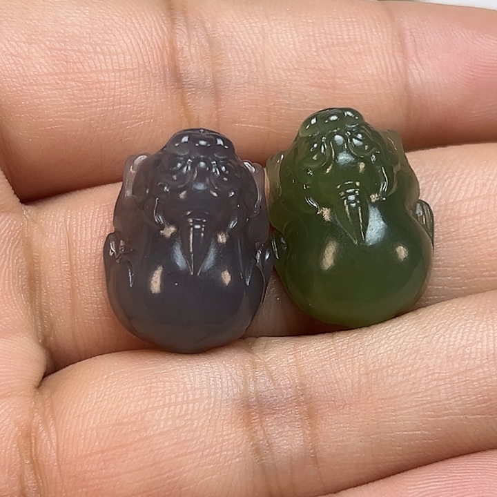 和田玉颈饰未镶嵌信*天