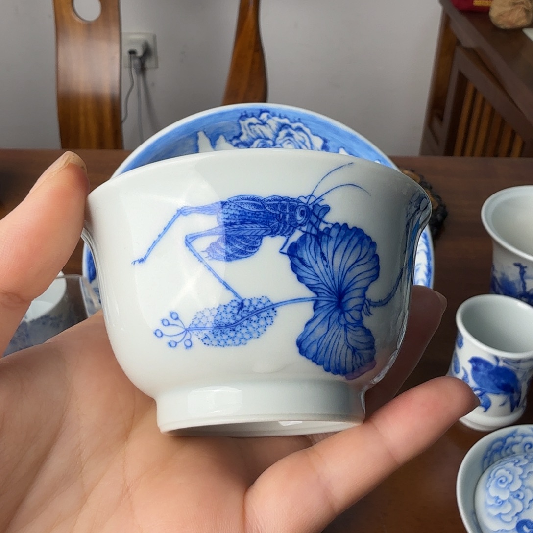 盉木。    杯子。    