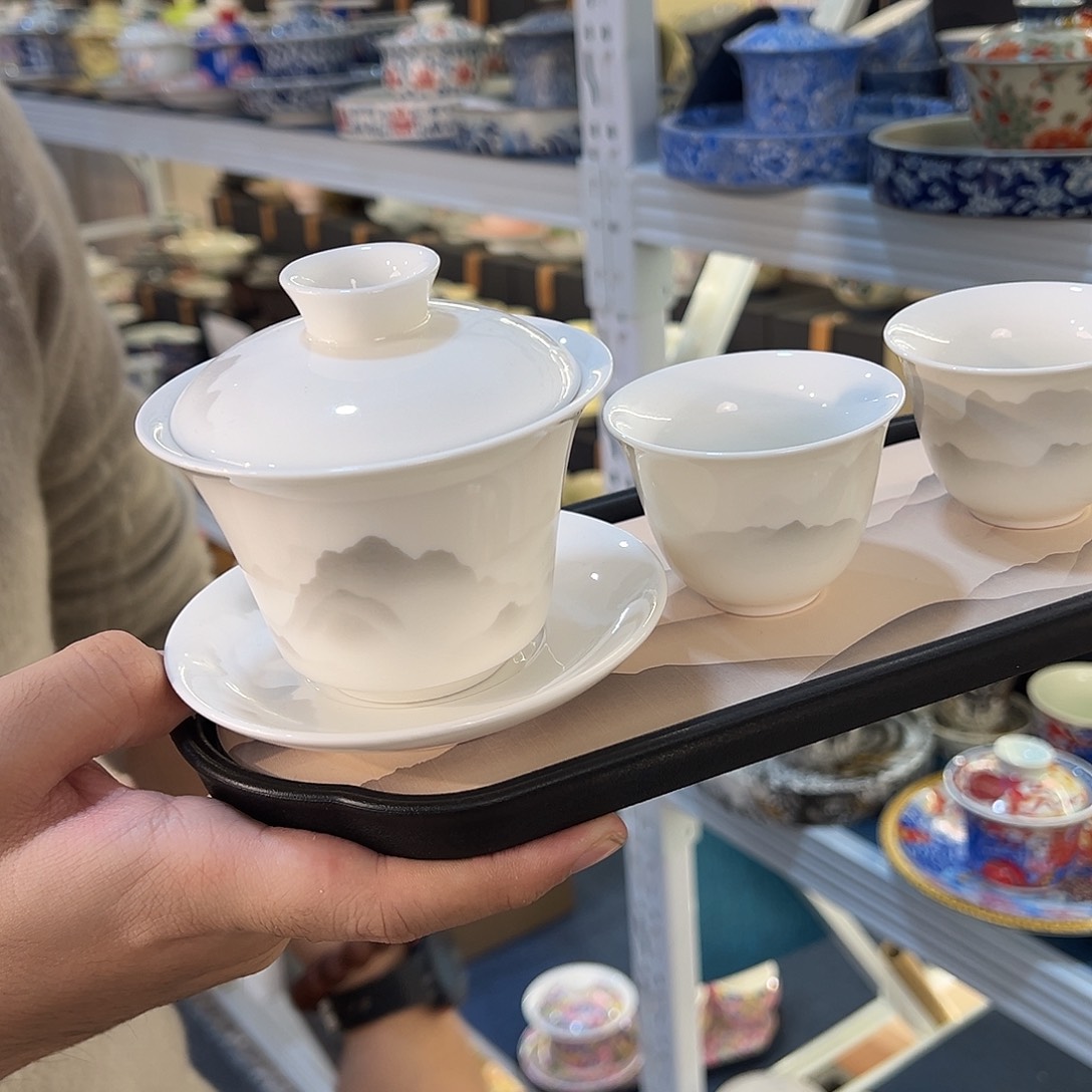 盖碗很漂亮我很喜欢