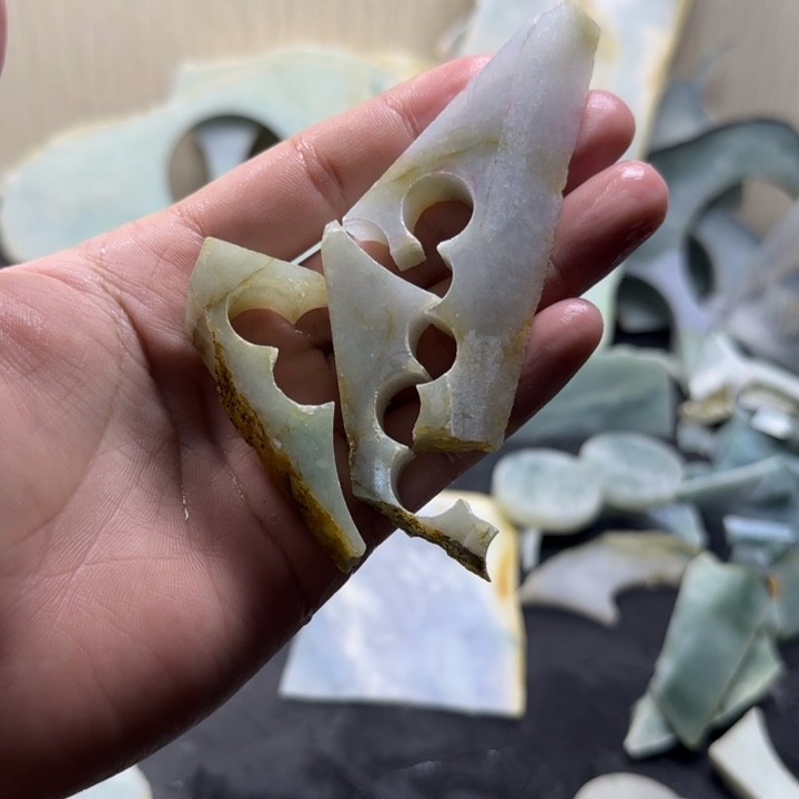 翡翠未镶嵌颈饰纯天然缅甸翡翠