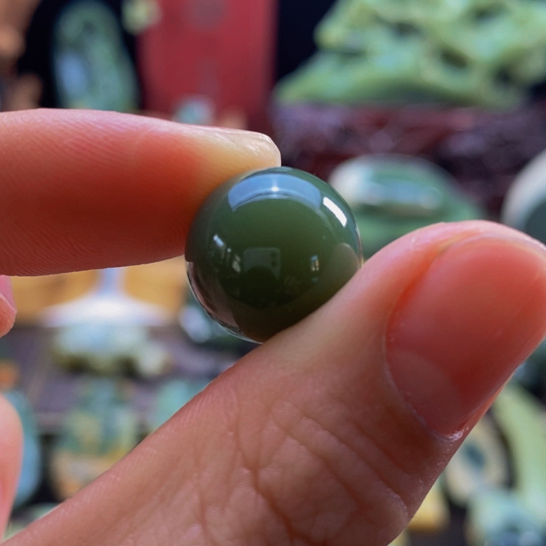 未镶嵌岫岩老玉（透闪石质玉）珠宝半成品吾*