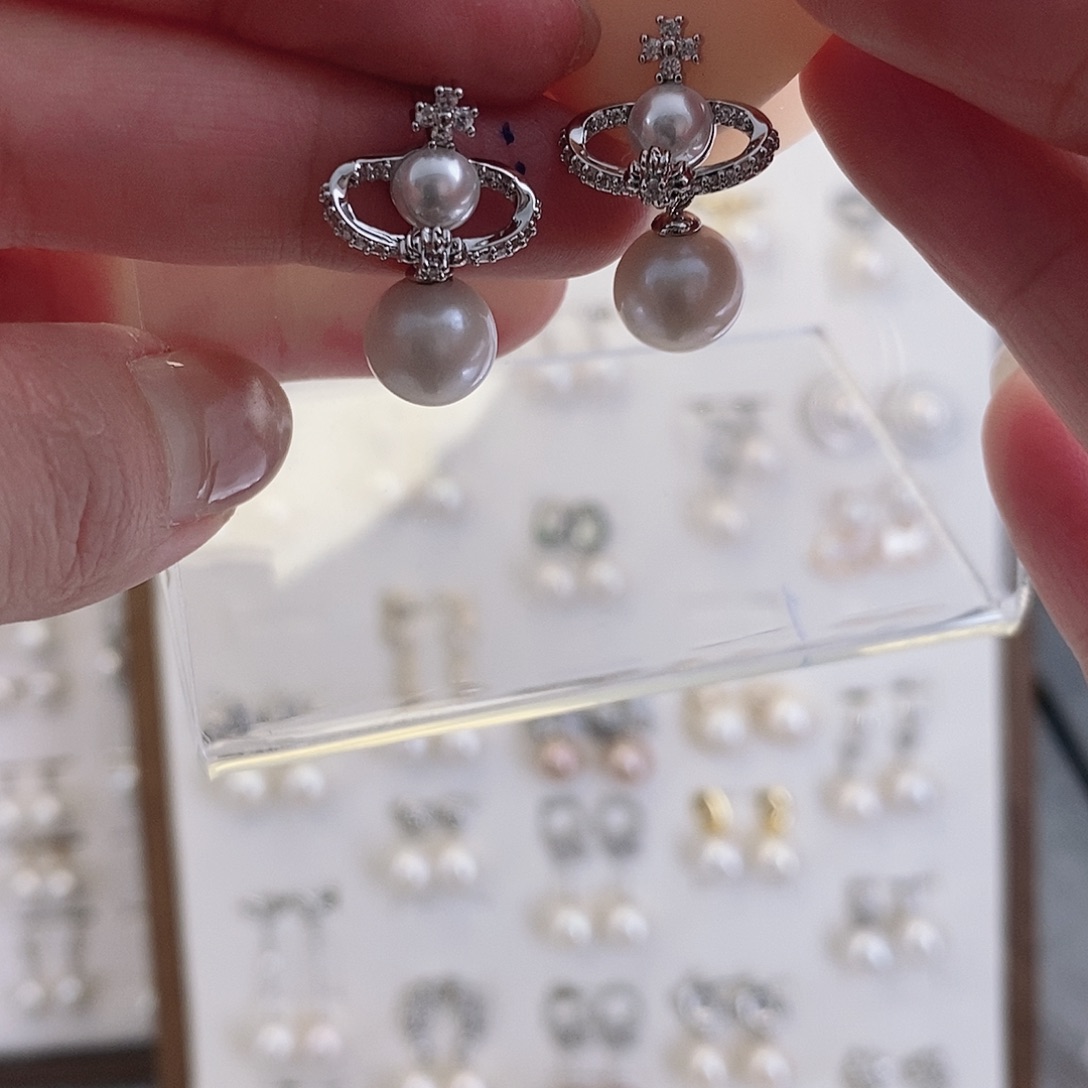 淡水珍珠合金耳饰