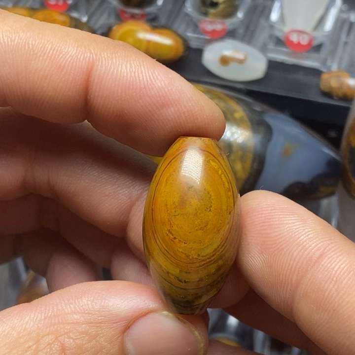 未镶嵌玛瑙/玉髓珠宝奇石