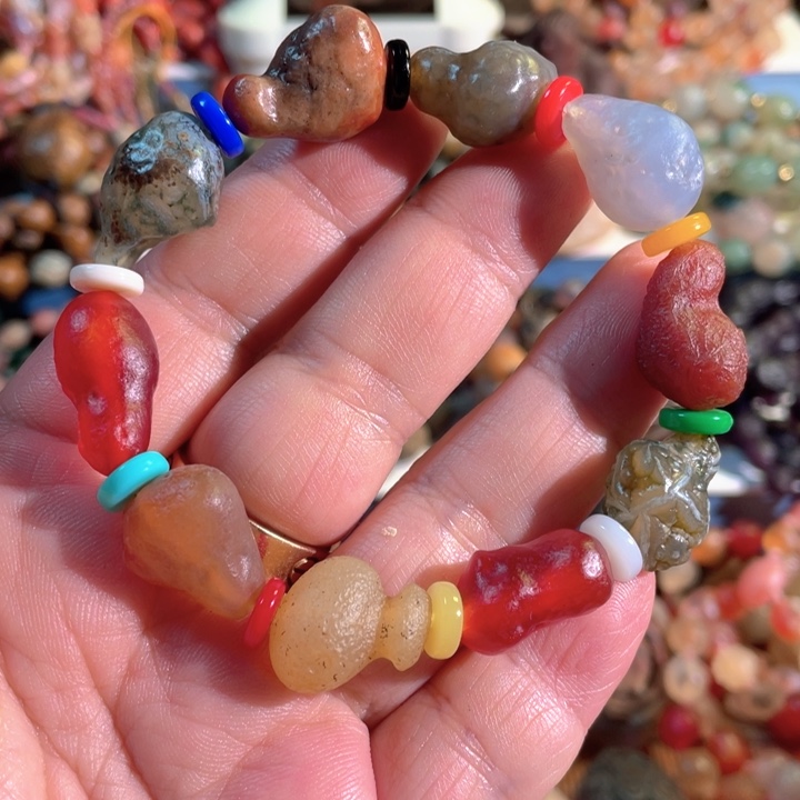 石英质玉未镶嵌手饰