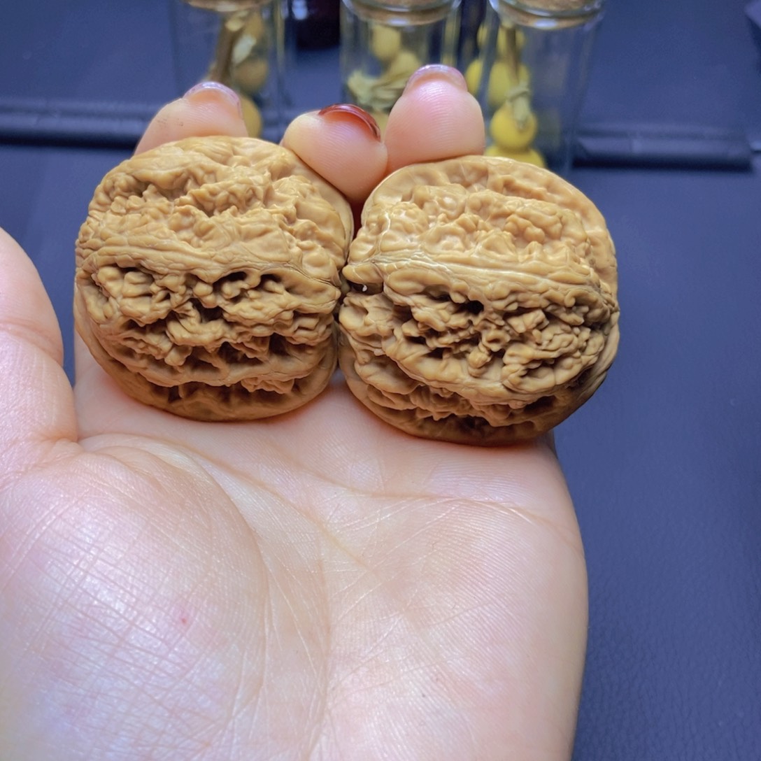 文玩核桃吊坠粗筋福利