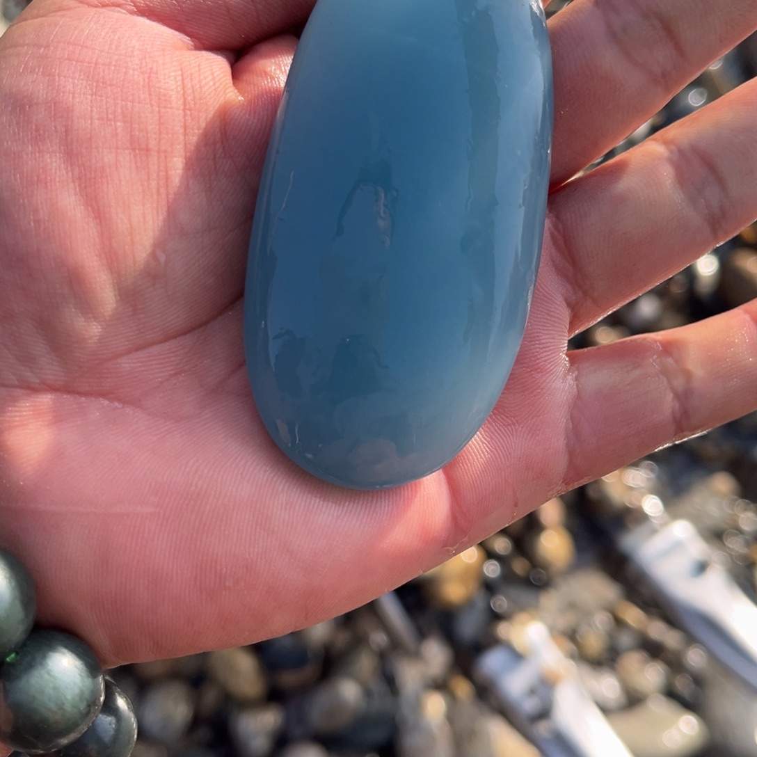 和田玉（糖玉）未镶嵌珠宝奇石