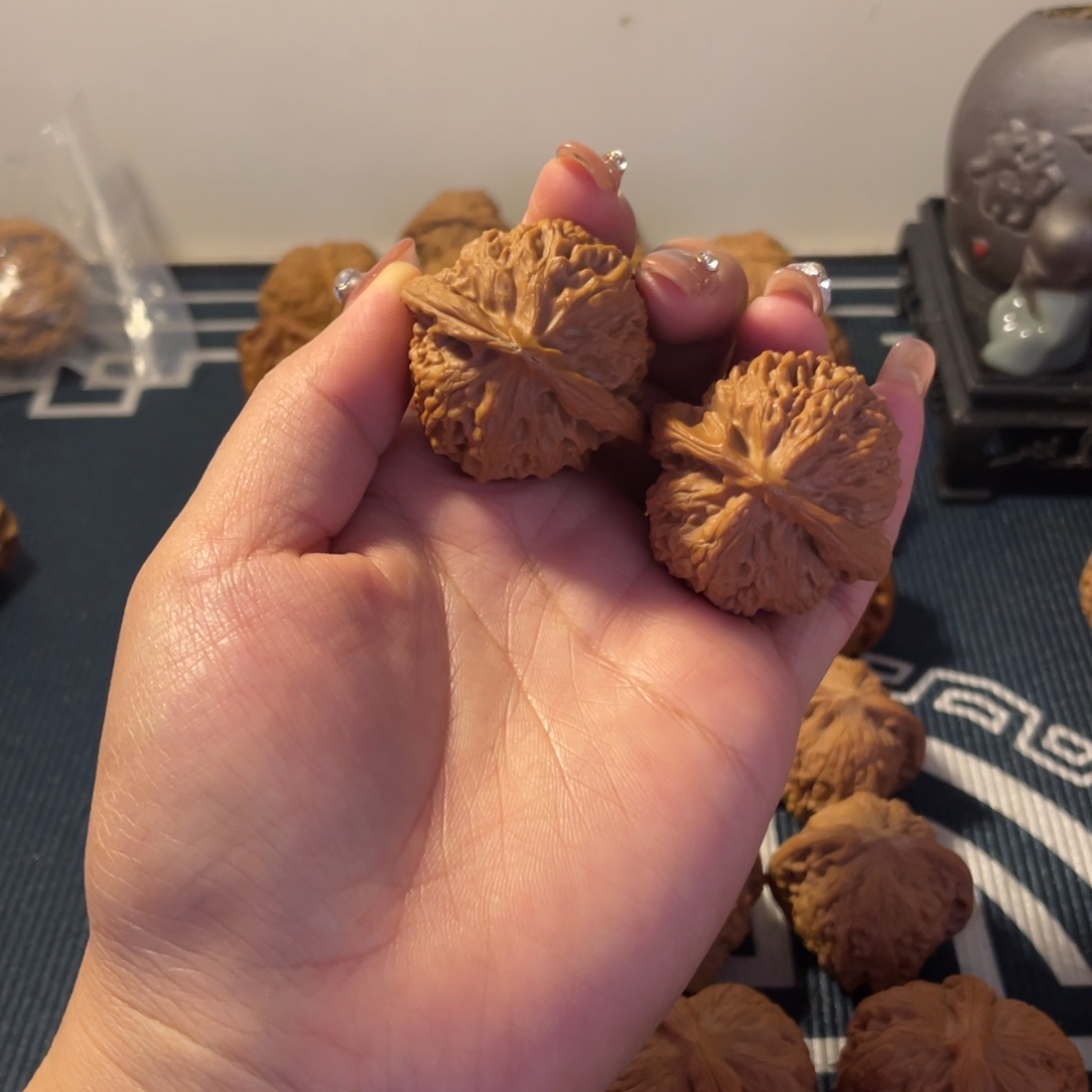 文玩核桃吊坠宫灯40.5