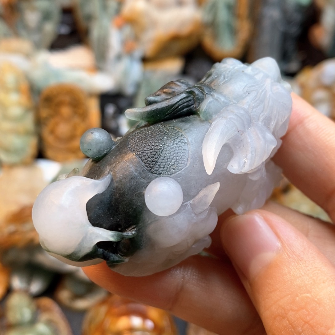 定制翡翠未镶嵌特色16