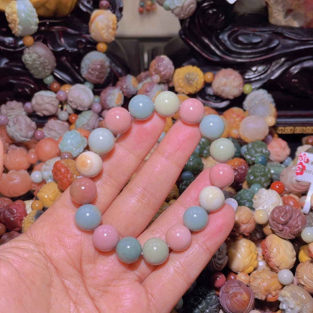 石英质玉手链未镶嵌