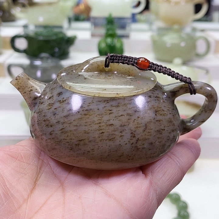 和田玉未镶嵌挂件茶壶100ml（微瑕）