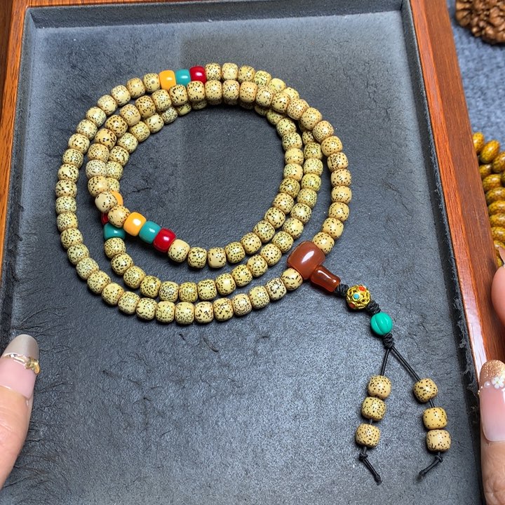 星月菩提吊坠菩提