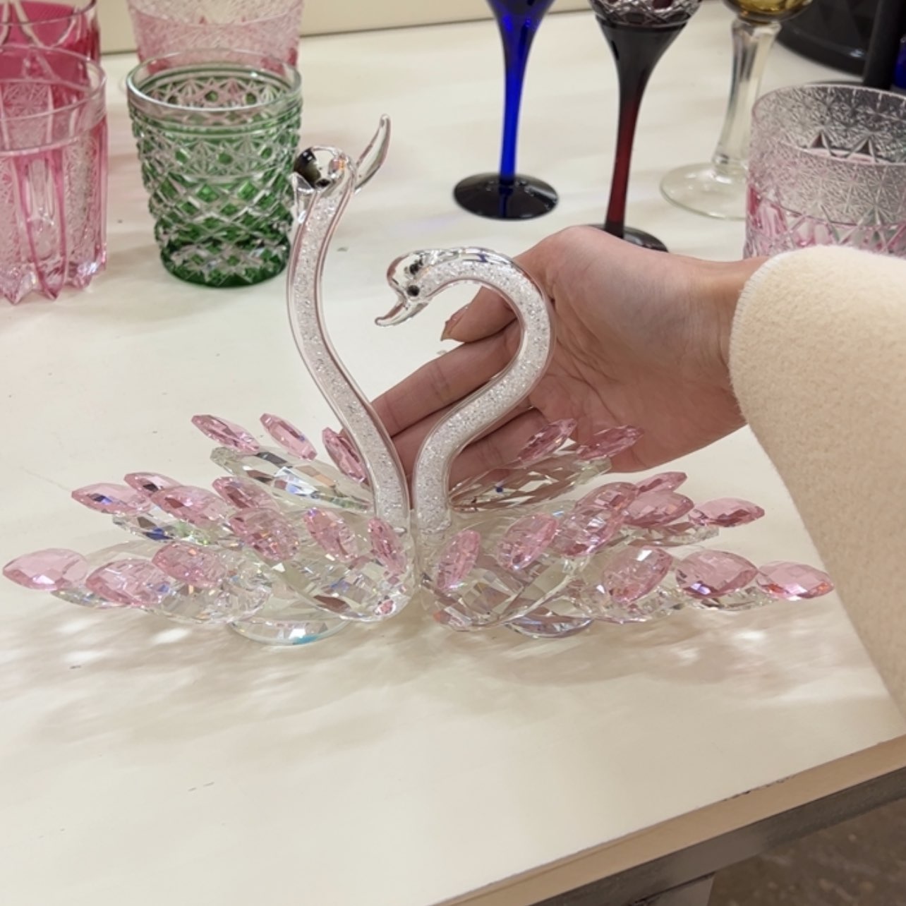 【闪购商品】如图一对水晶天鹅摆件…