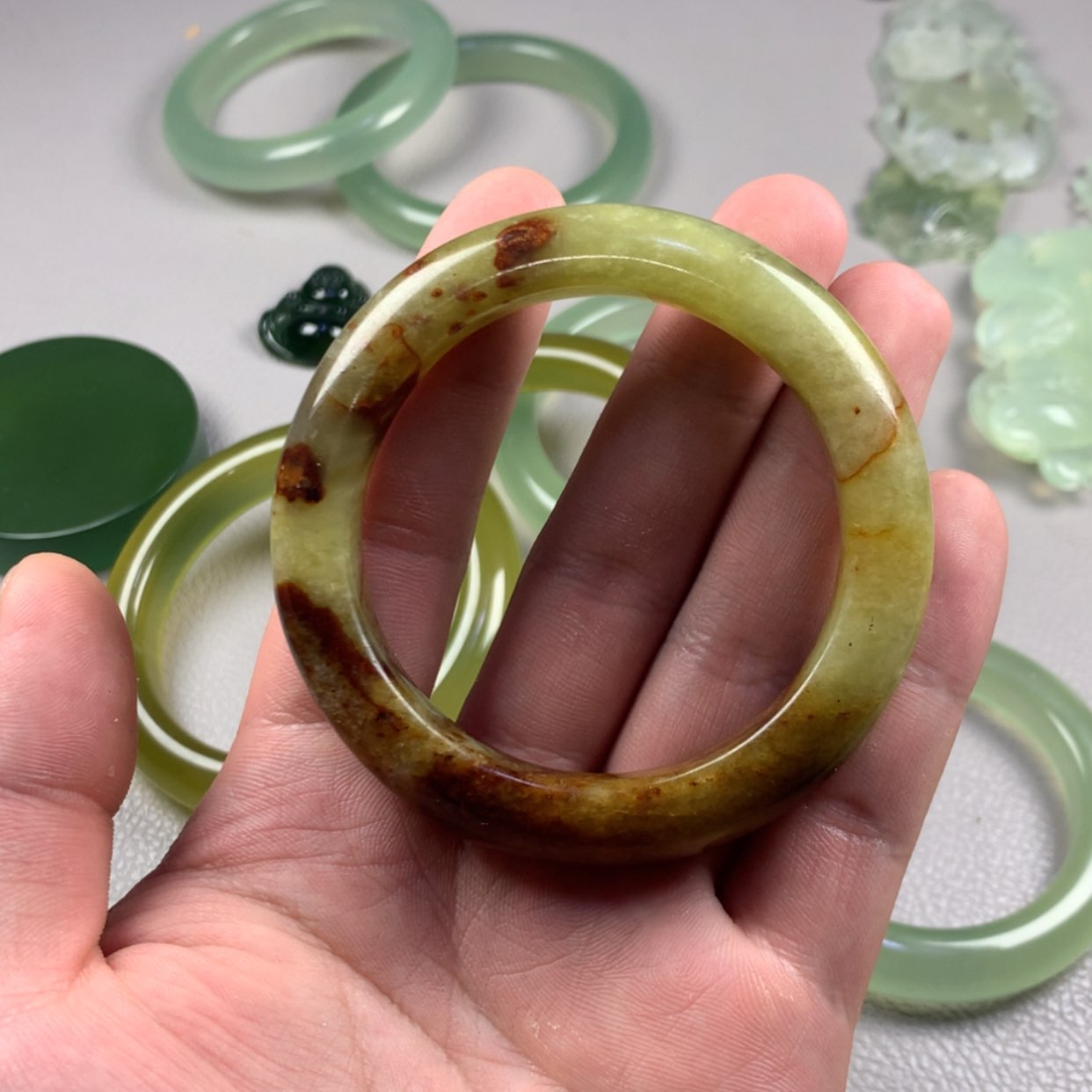 【闪购商品】蛇纹石玉未镶嵌岫玉瑕