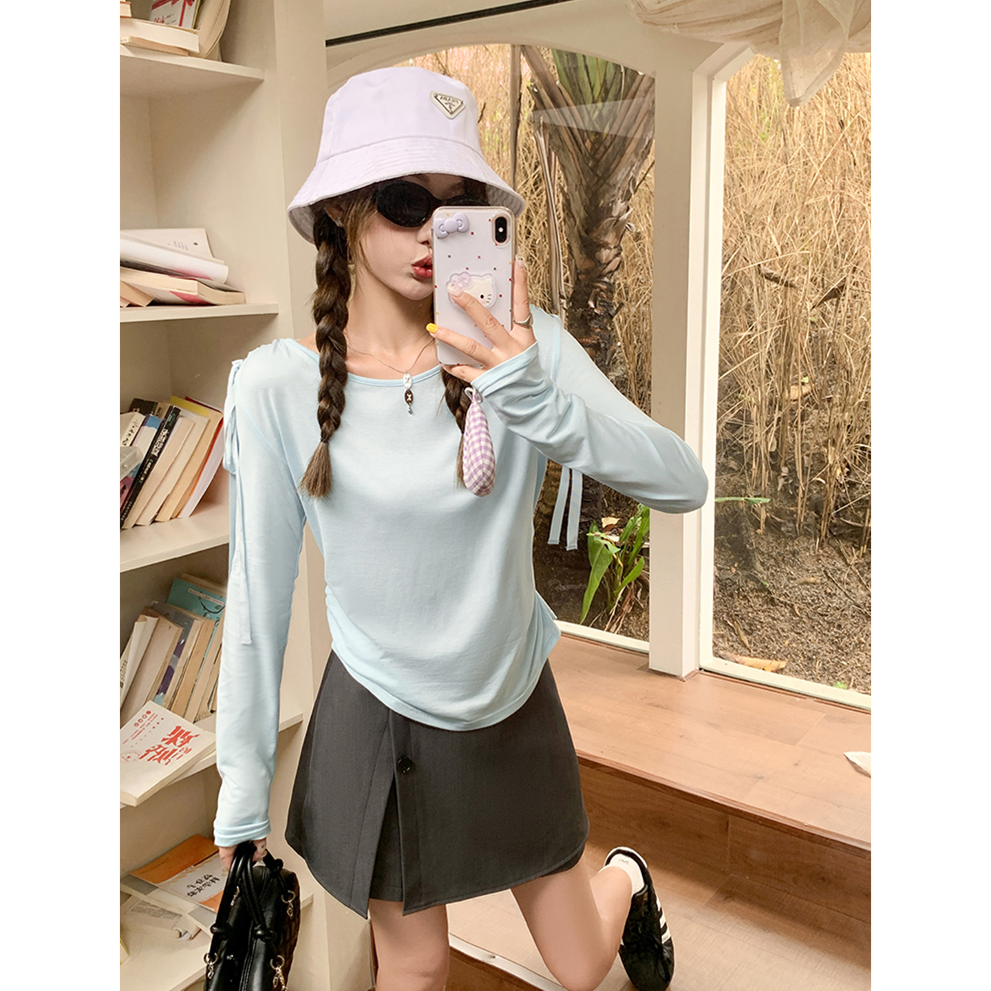 曾小咸 蓝色长袖修身内搭打底衫秋季氛围感减龄上衣Z253TXY9014