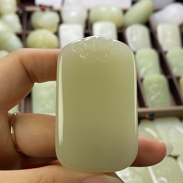 昆仑石无事平安牌