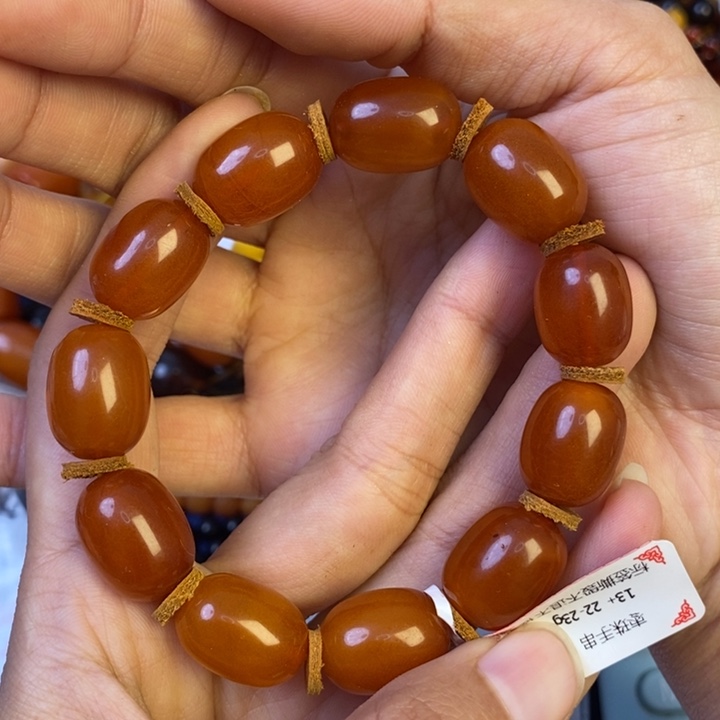 琥珀珠宝奇石未镶嵌