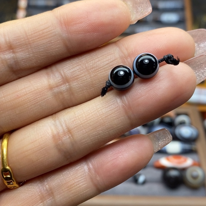 玛瑙/玉髓颈饰未镶嵌小*兔