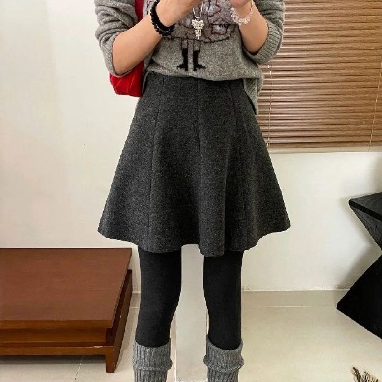 【周周家】8668#百搭A字亮片半裙