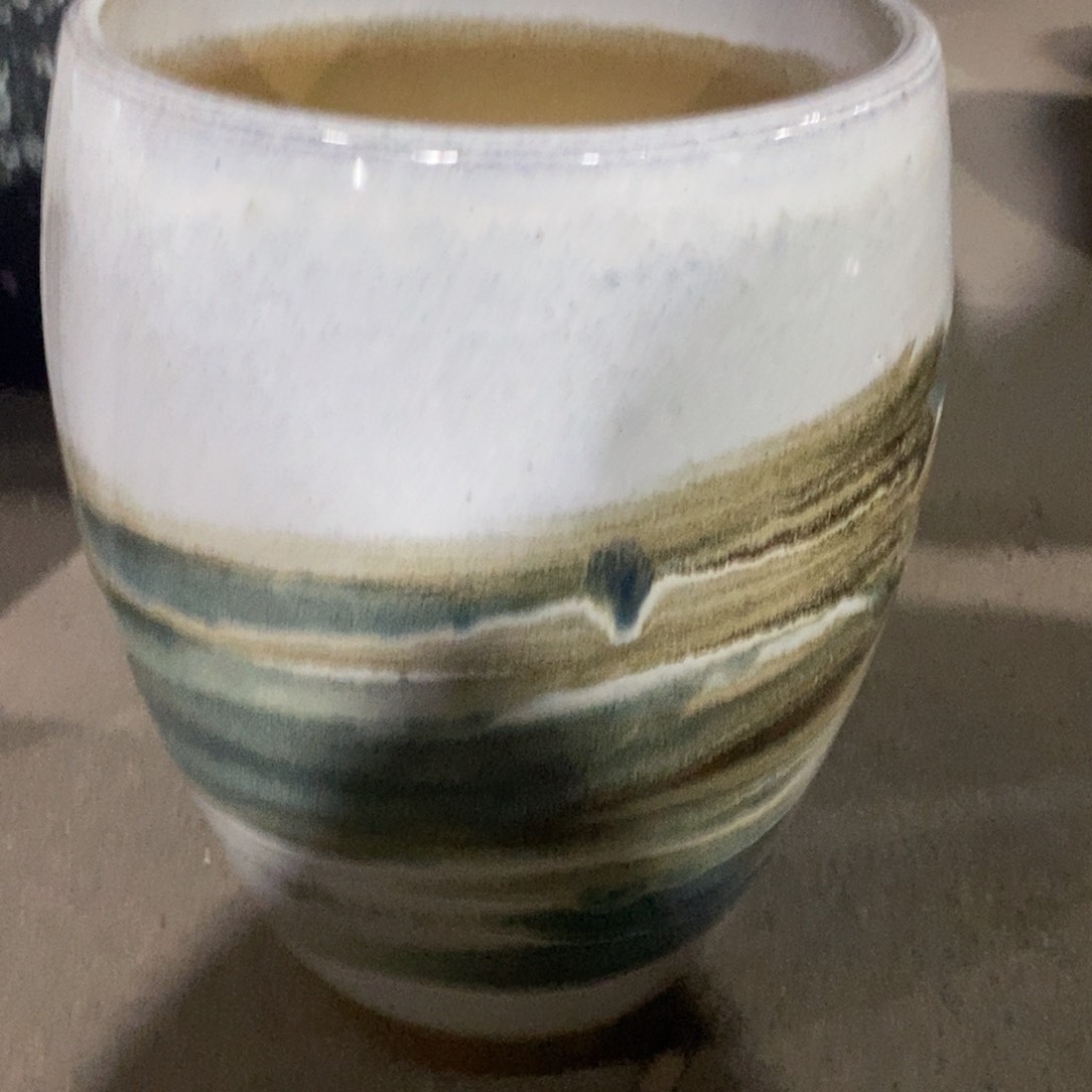 红陶瑕疵17-27一个