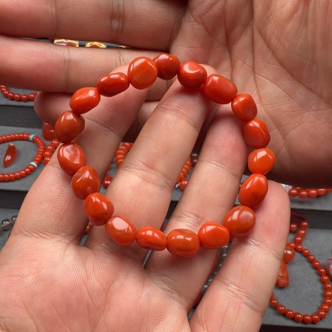 可***暖南红玛瑙未镶嵌保山大水沟柿子红随型手串