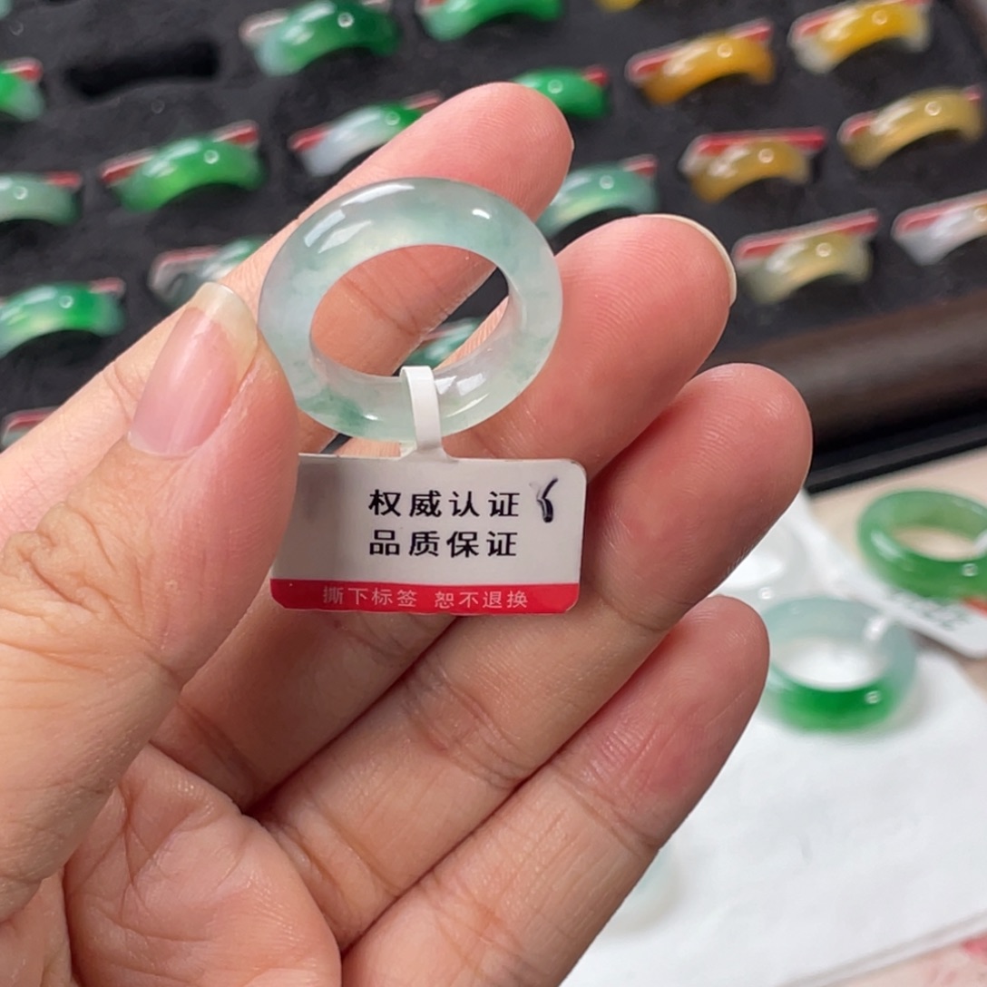 翡翠未镶嵌戒指福利冰飘绿花-9/10圈