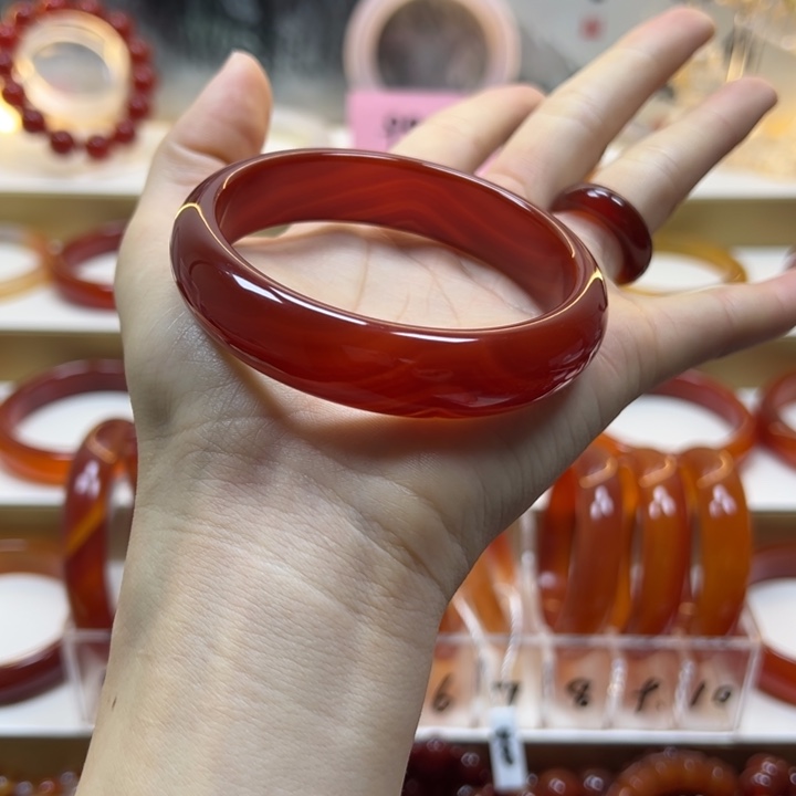 玛瑙/玉髓未镶嵌手镯