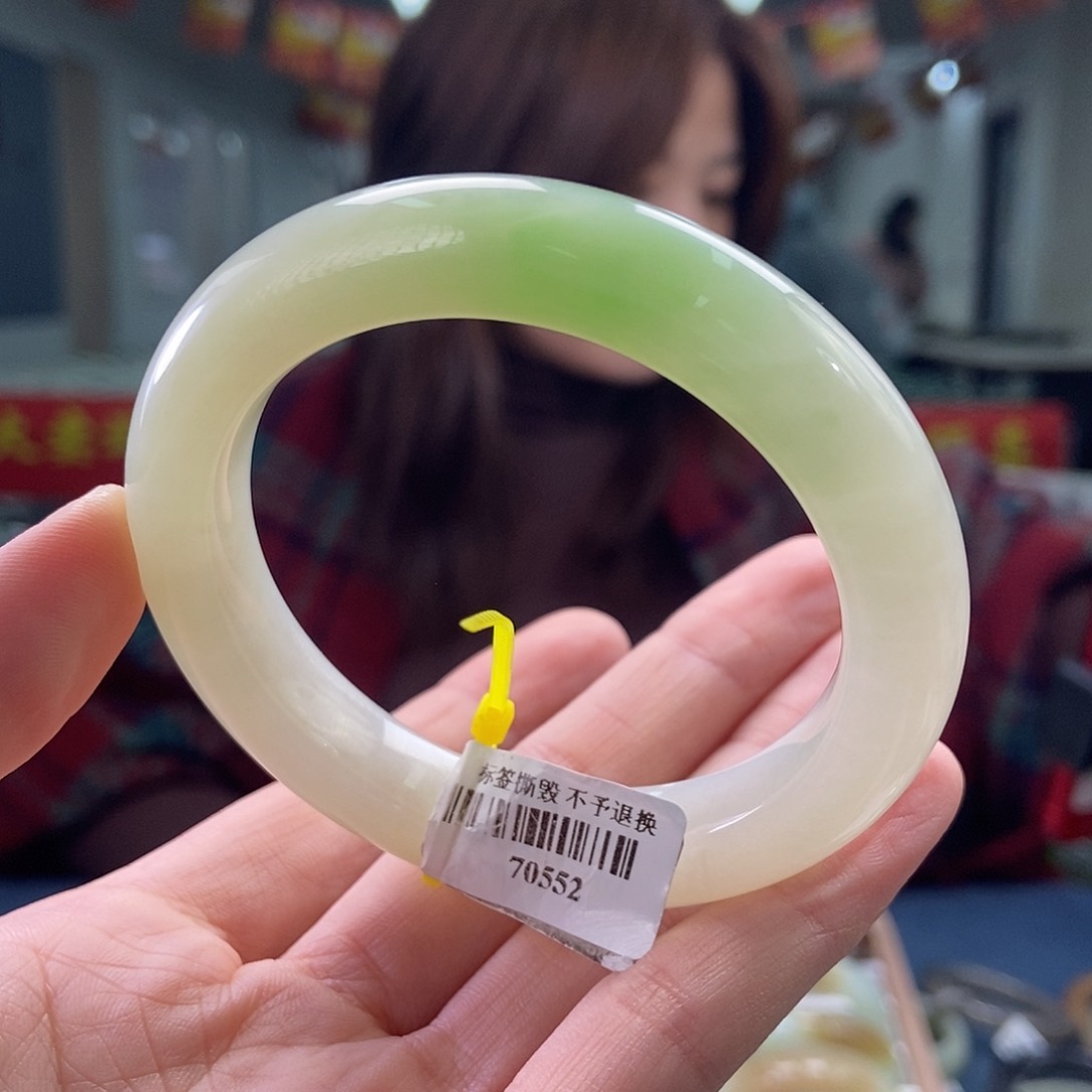 和田玉（翠青玉）手镯未镶嵌56.0