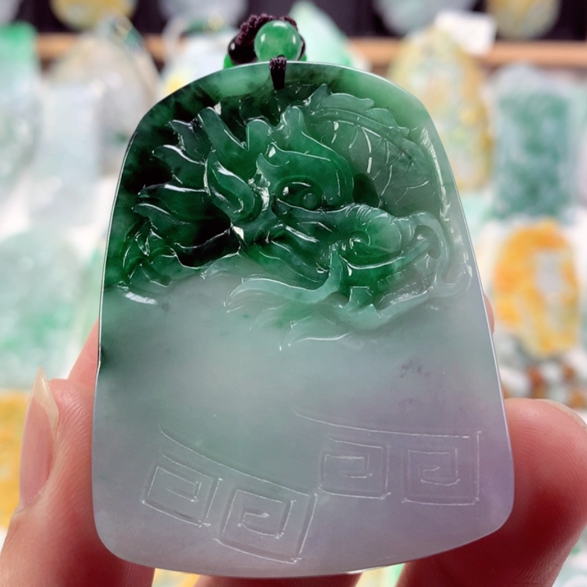 【闪购商品】翡翠吊坠(不含链)未镶嵌