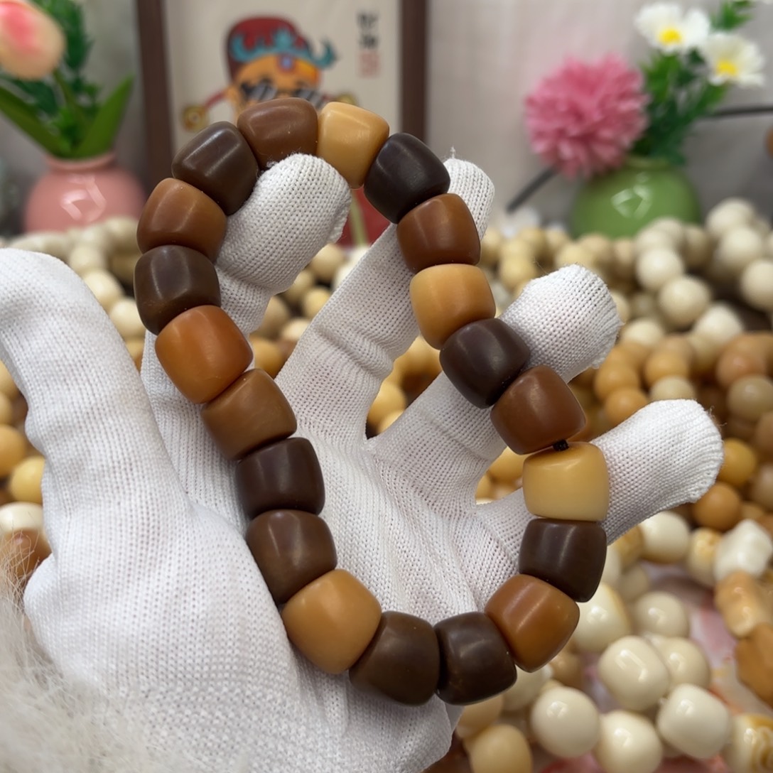 菩提根/象牙果吊坠16干磨瑕疵落地果肠327