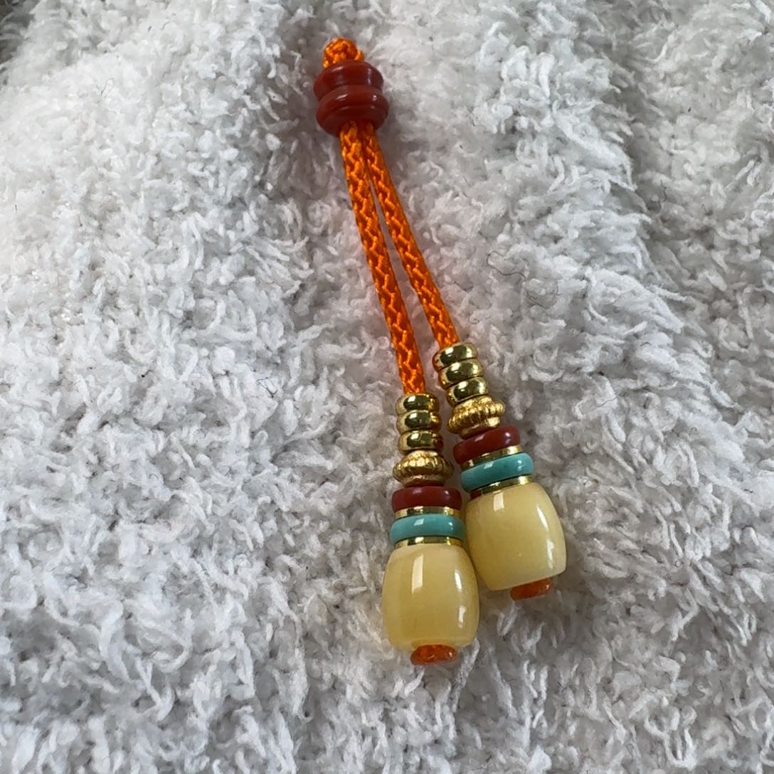 未镶嵌蜜蜡珠宝奇石口**冬