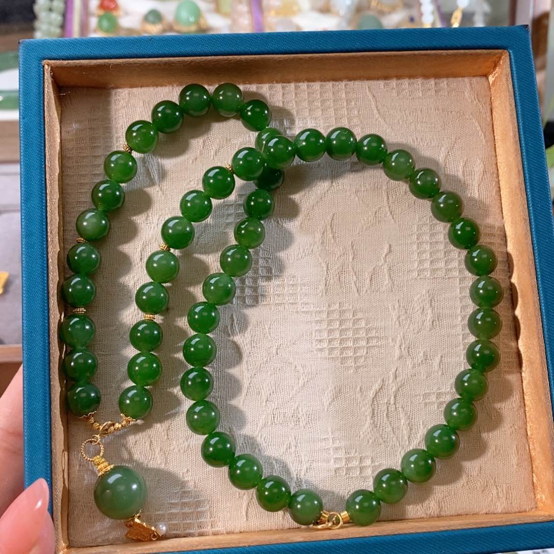 和田玉（碧玉）项链18K金镶嵌