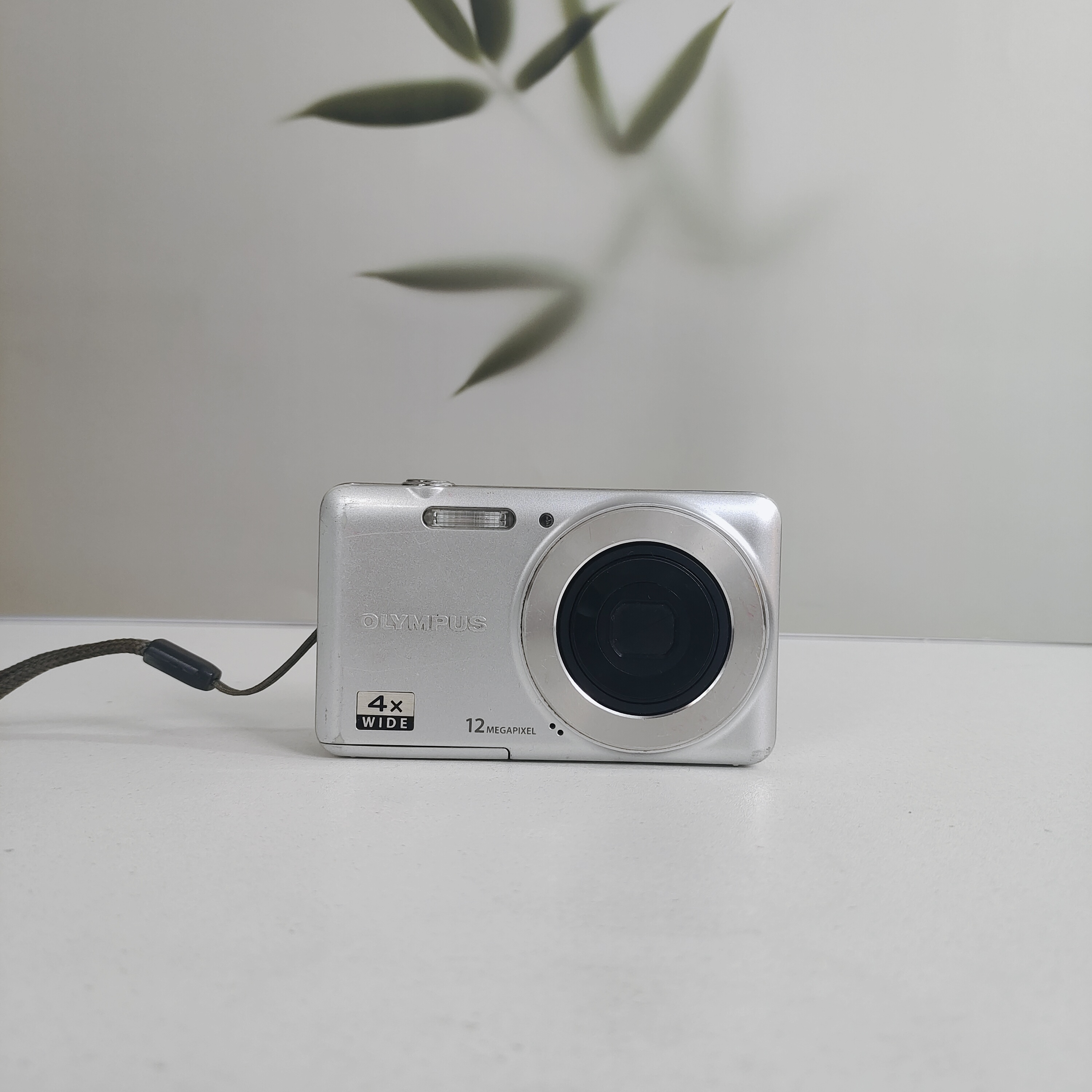 8新 Olympus/奥林巴斯 VG110 ccd相机1200万像素4倍变焦冷白清透