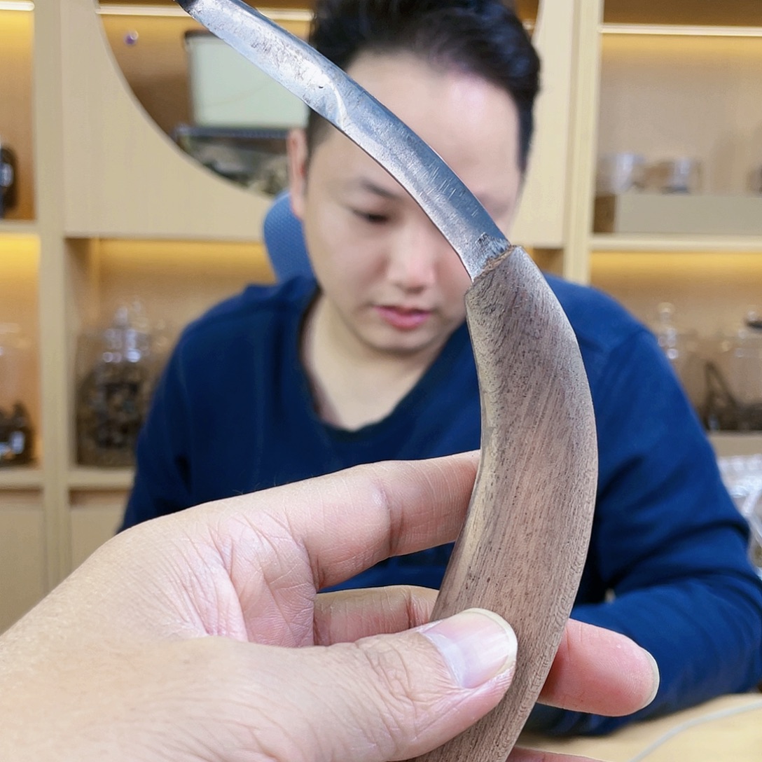 潮***行沉香碎屑沉香棋楠原材料勾刀一把多样性发一