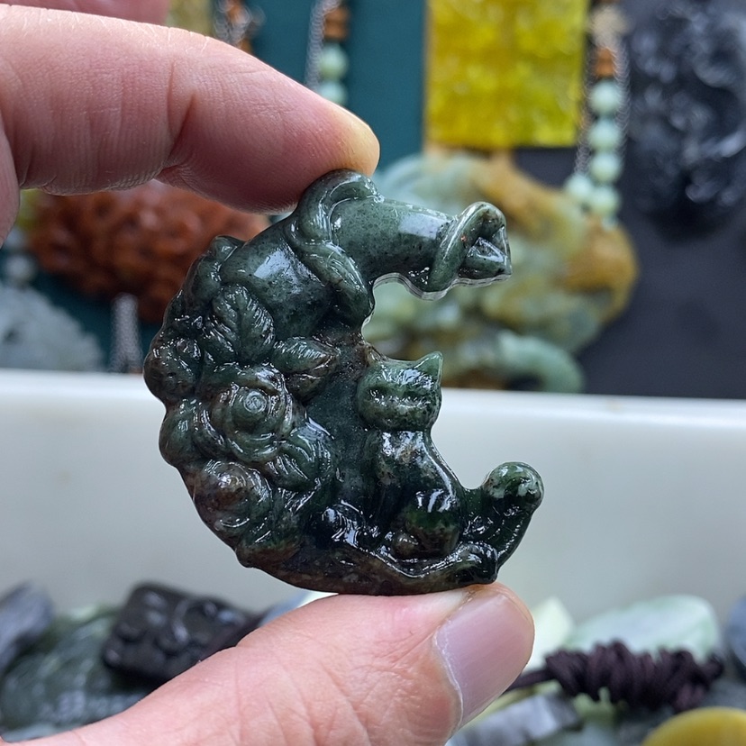 【闪购商品】未镶嵌岫玉吊坠