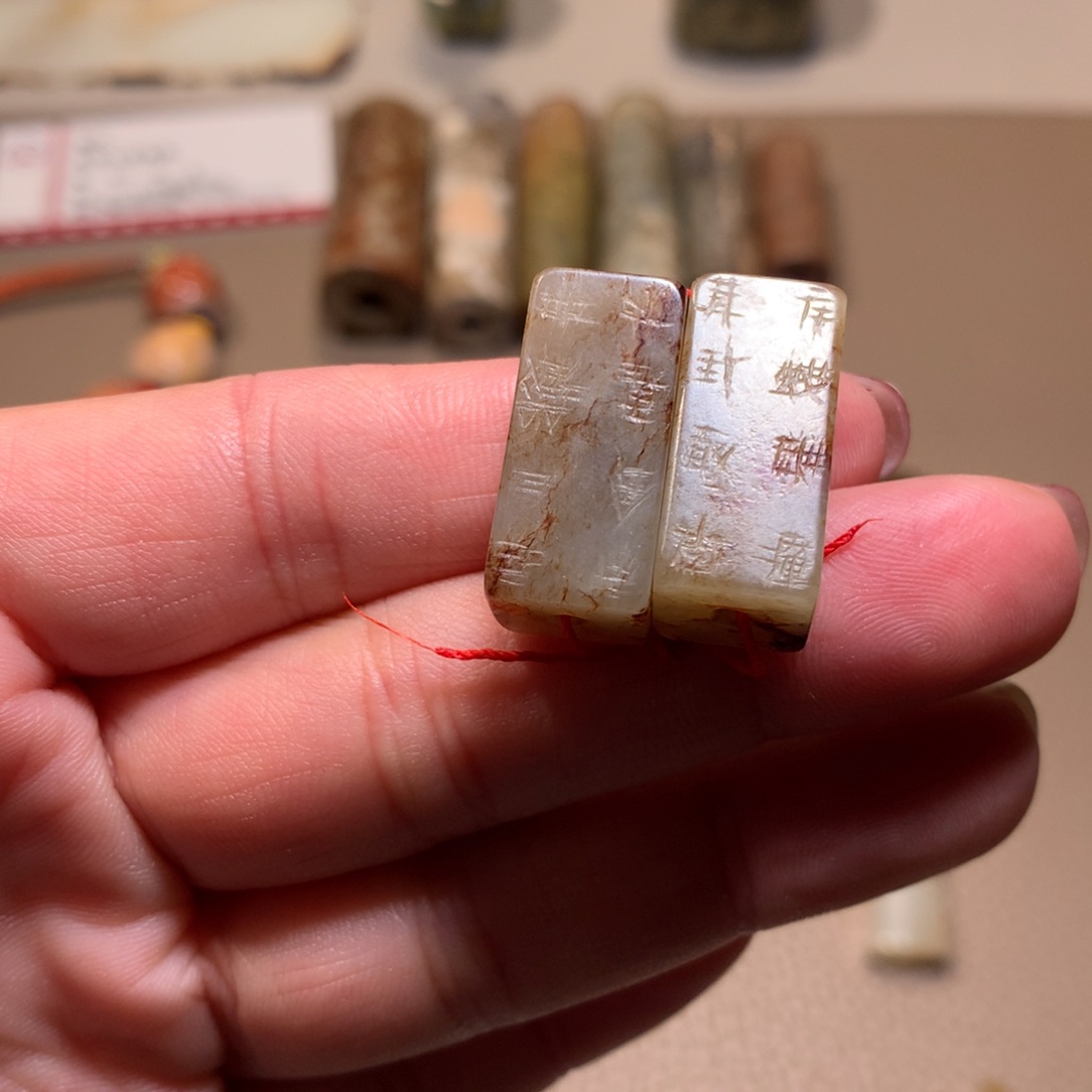 和田玉（糖玉）颈饰未镶嵌t****3