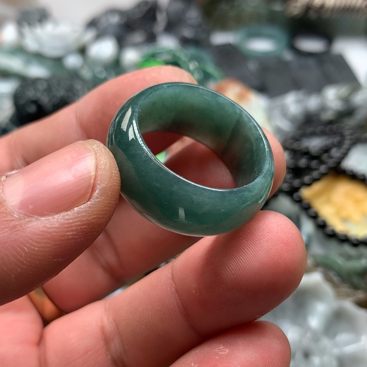 翡翠颈饰未镶嵌保真天然A货翡翠