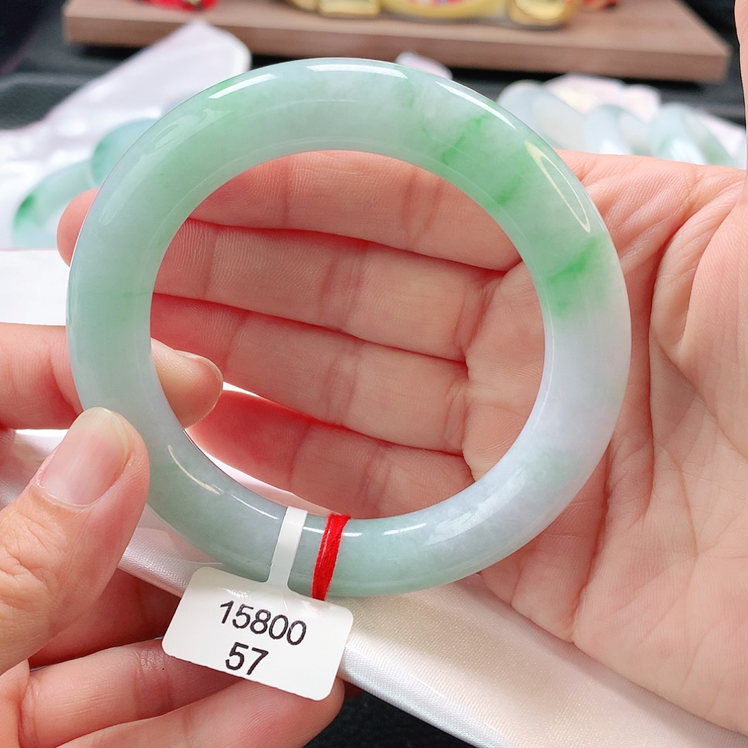 翡翠未镶嵌手镯57胖圆