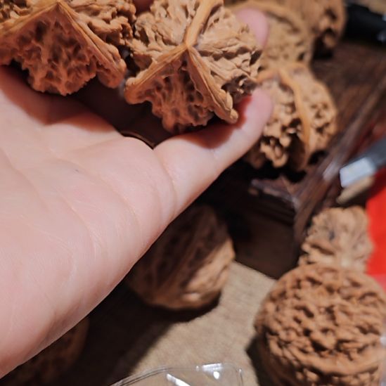 文玩核桃吊坠37三楞