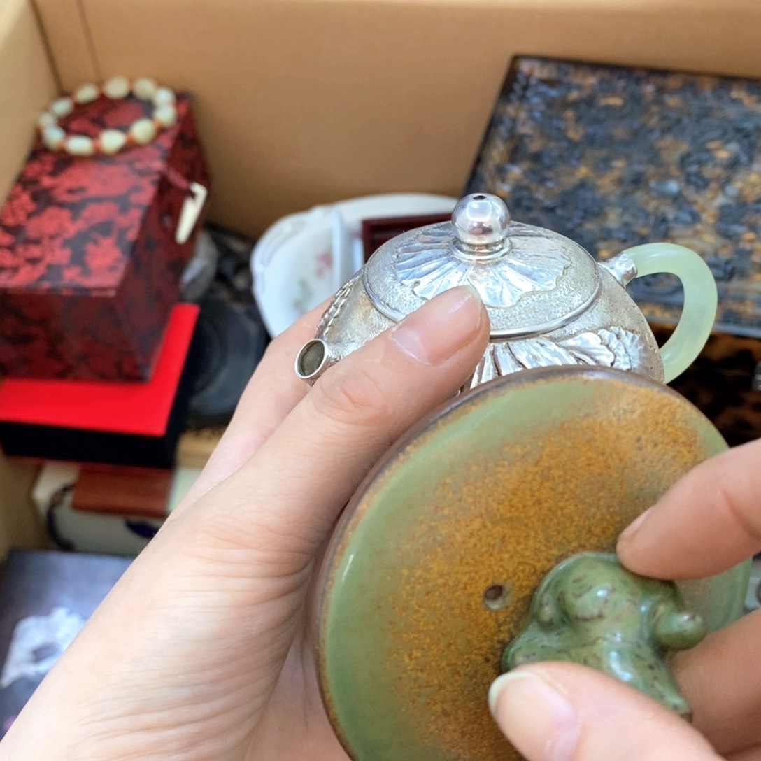 瓷片哈哈哈哈哈哈哈给哈哈