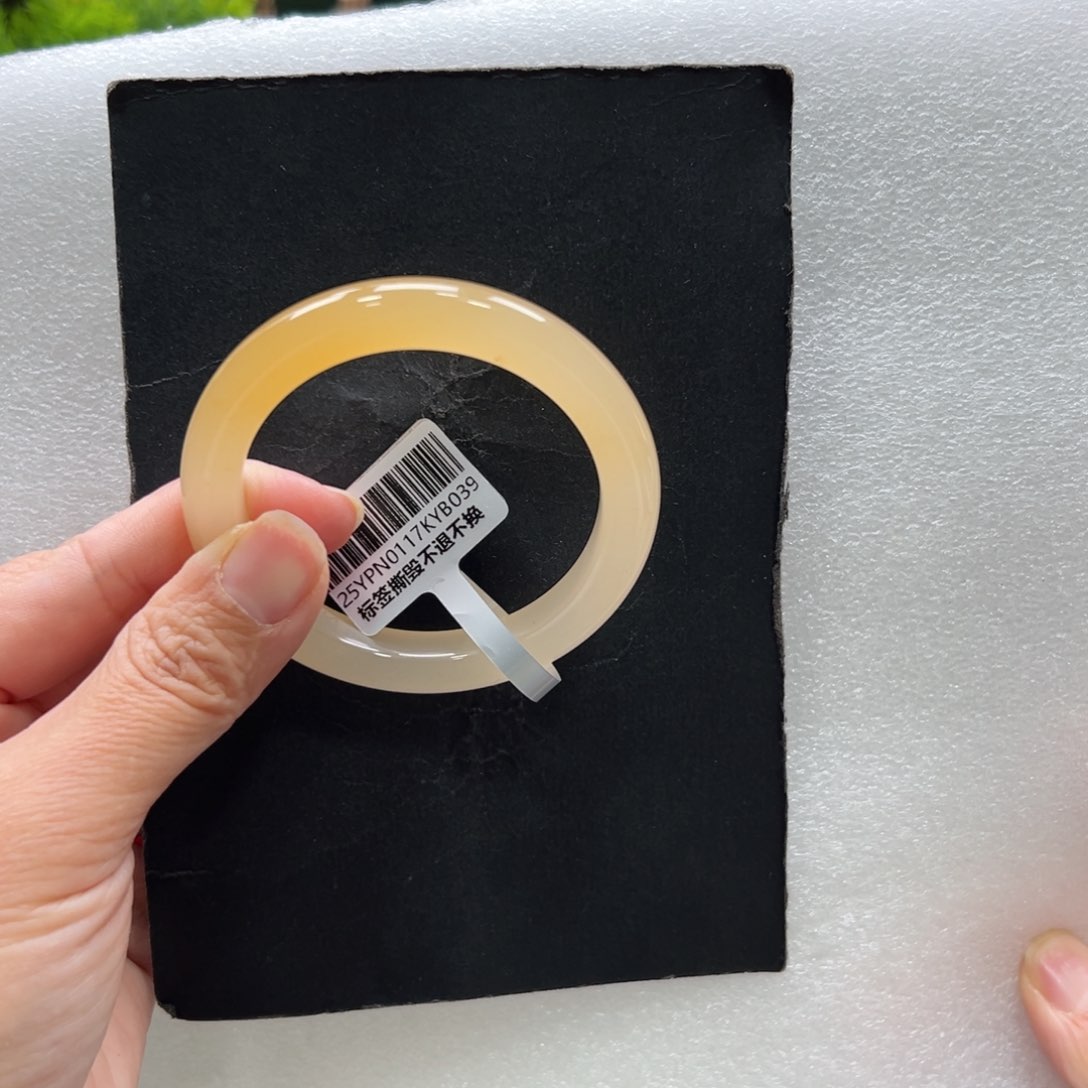 石英质玉手镯未镶嵌斯**?➕佳佳52.9