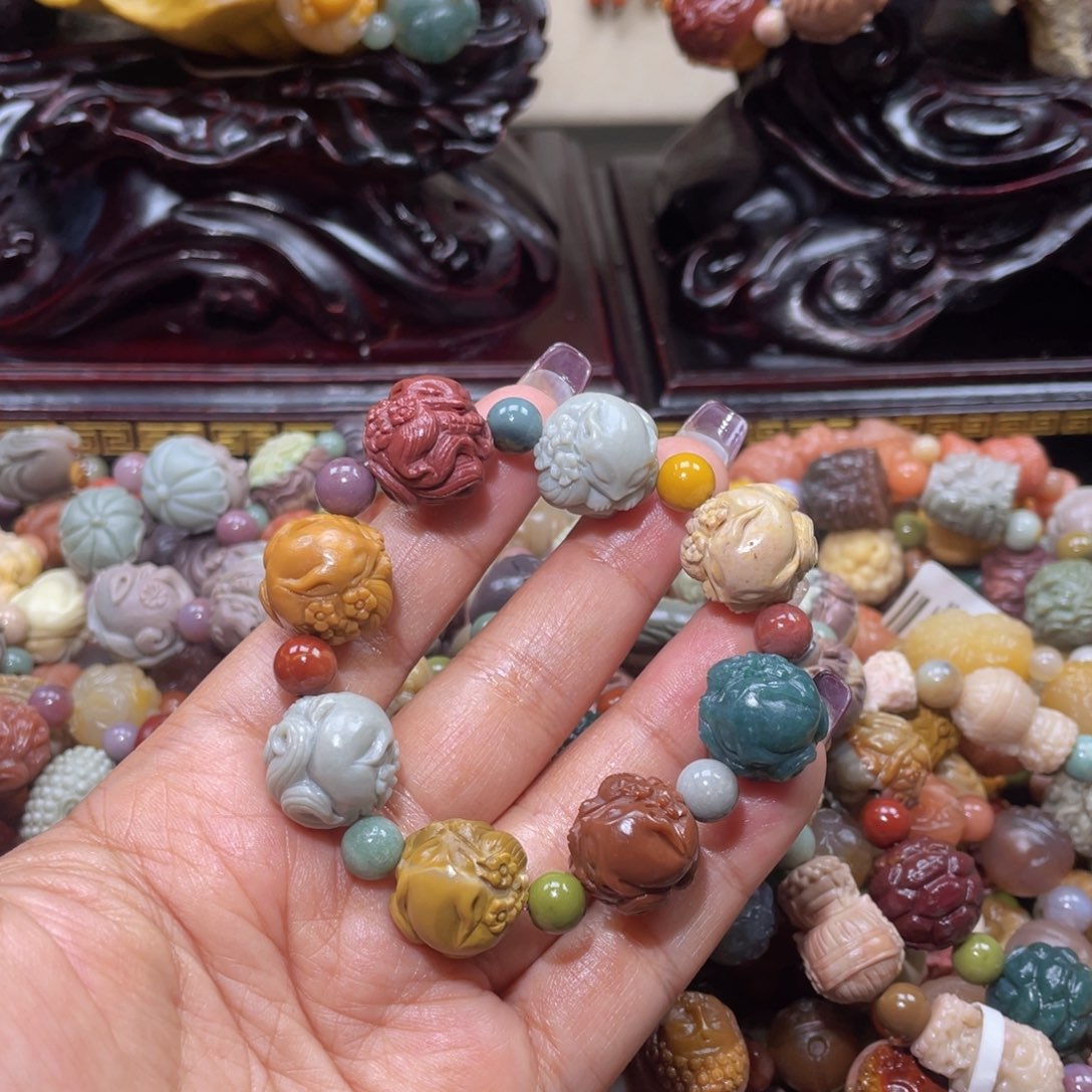 石英质玉手链未镶嵌