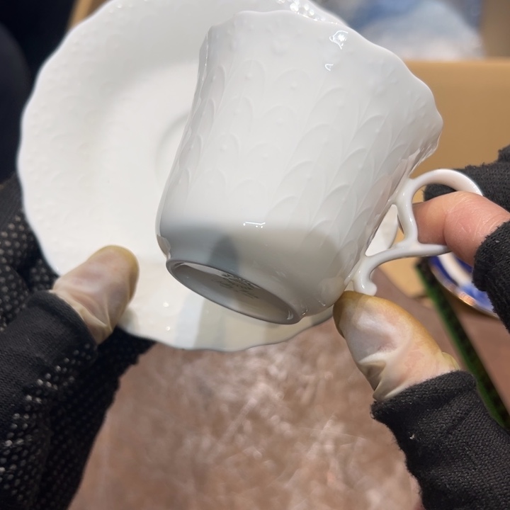 瓷器周边默认瑕疵1