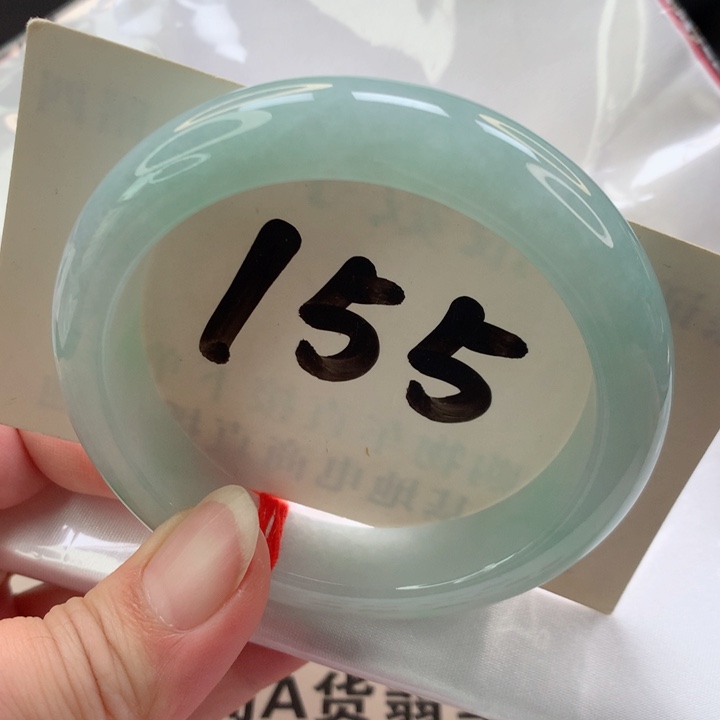 未镶嵌手镯翡翠正